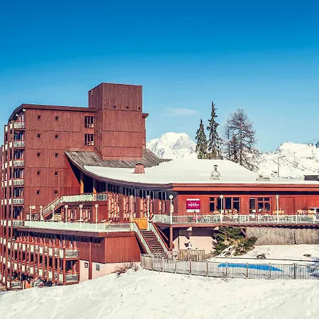 Hotell Altezza Arc 1800 & 4*