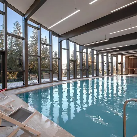 Hotel Altezza Arc 1800 & 4*